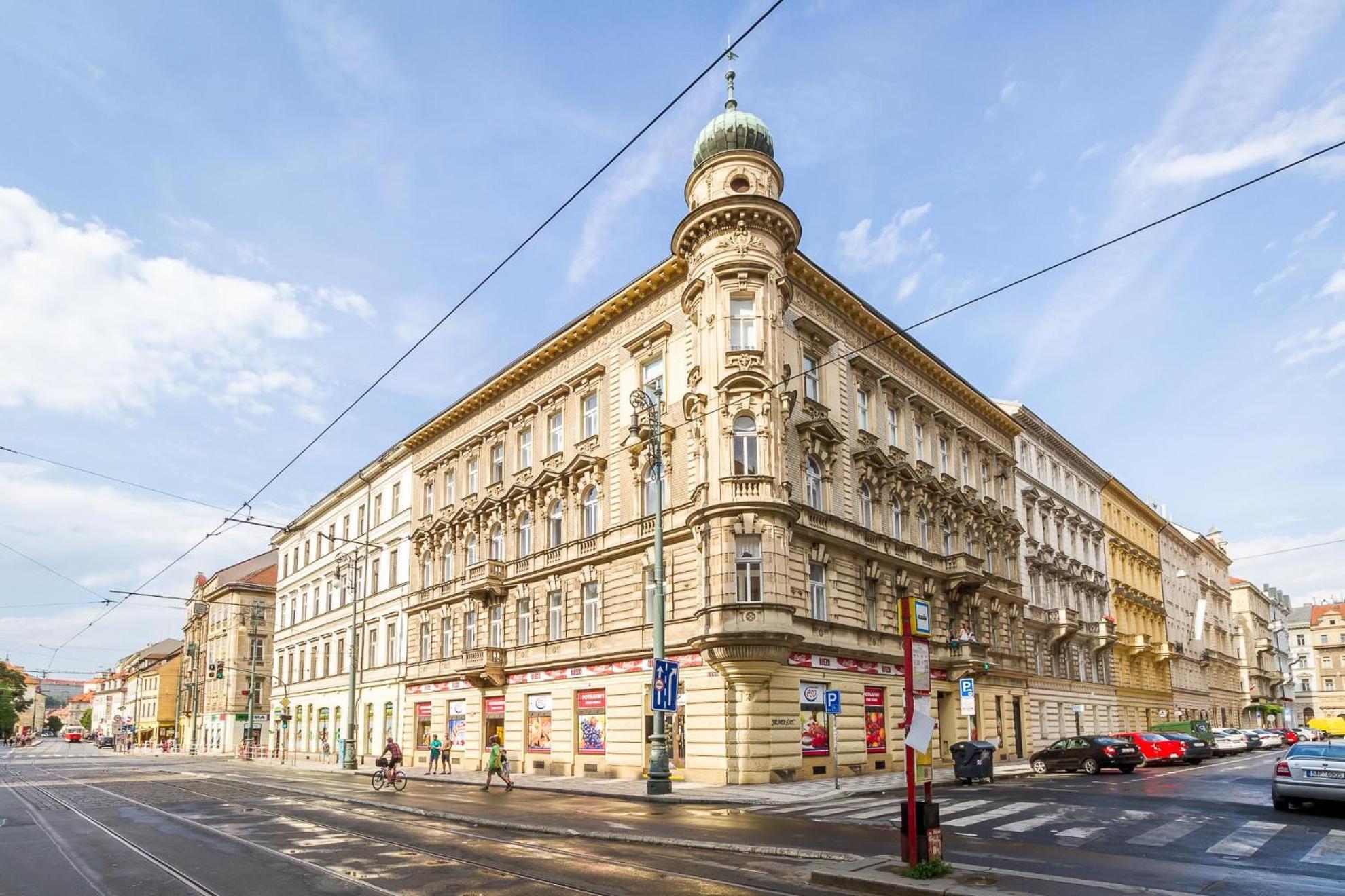 Apartment 2bds In Ujezd - P14 *